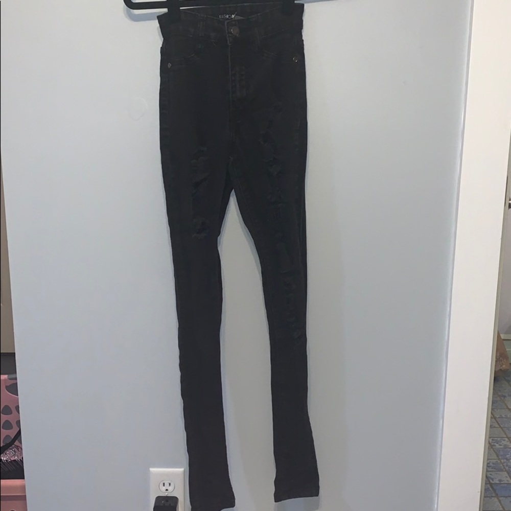 Black High waisted ripped jeans